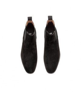 CHELSEA BOOTS