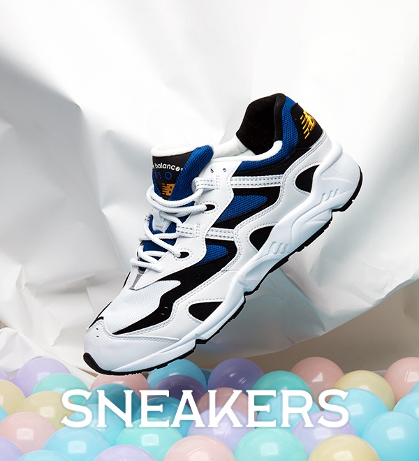SNEAKERS